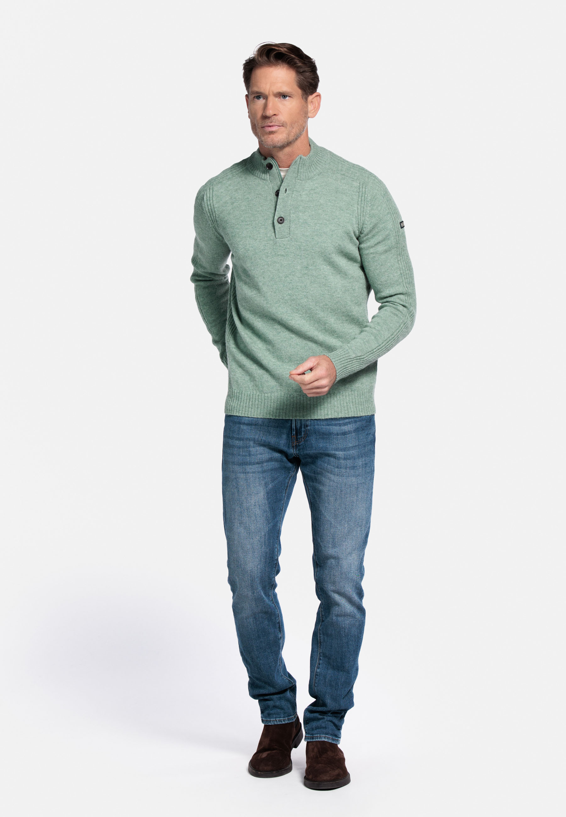 Lamswollen trui met halve rits en knopen -  Beige