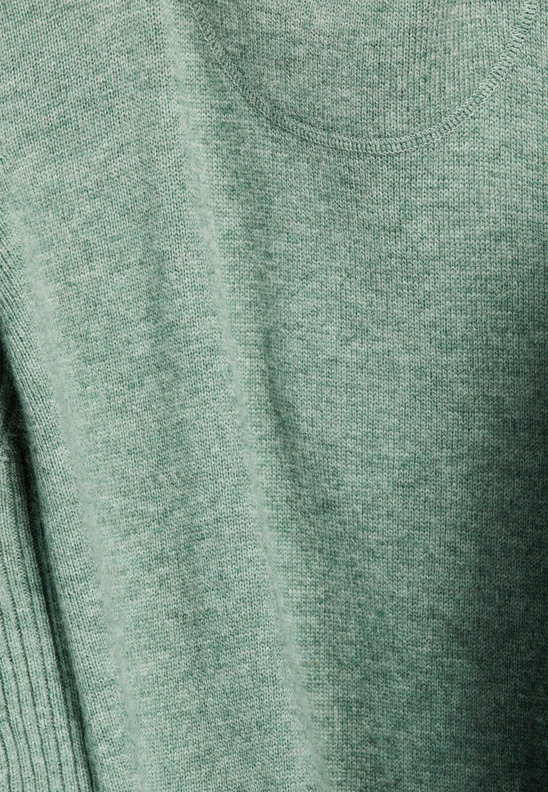 Lamswollen trui met halve rits en knopen -  Beige