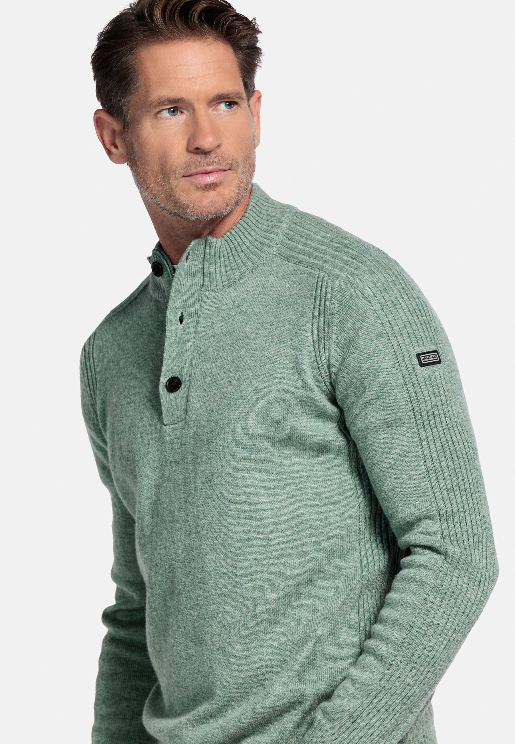 Lamswollen trui met halve rits en knopen -  Beige