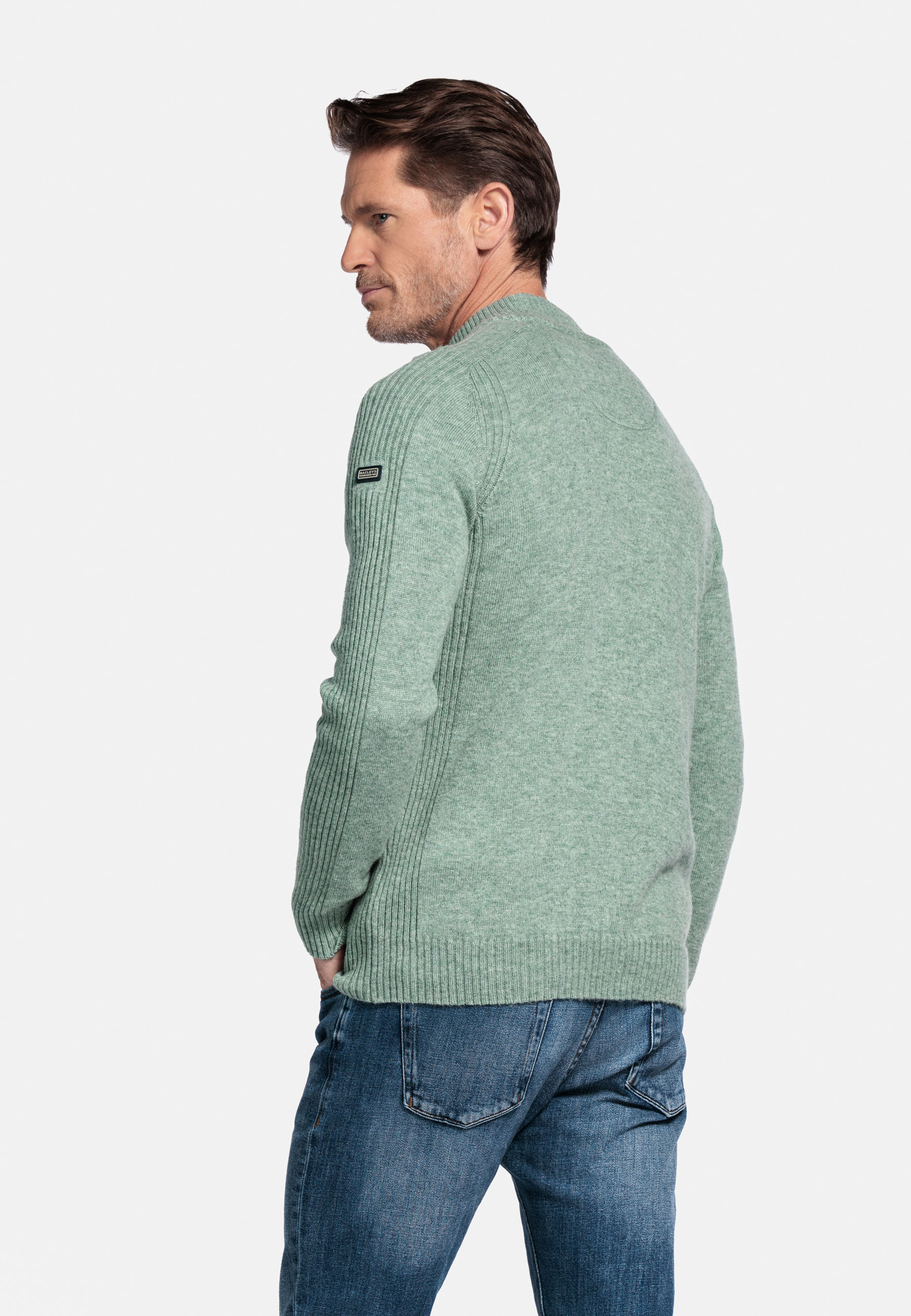 Lamswollen trui met halve rits en knopen -  Beige